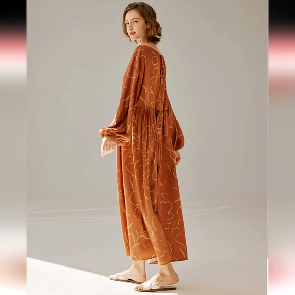 🆕 NAP Loungewear Art Print Maxi Dress in Cloud Track - Picture 1 of 13